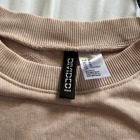 Cropped Crewneck from H&M - Picture 3 of 5